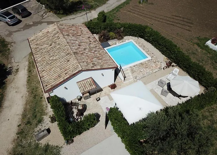 ベッド・アンド・ブレックファスト Il Giardino Di Epicuro 4*